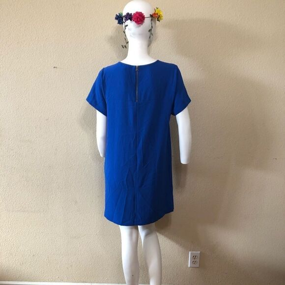 Felicity & Coco Devery Crepe Shift Dress - Picture 4 of 10